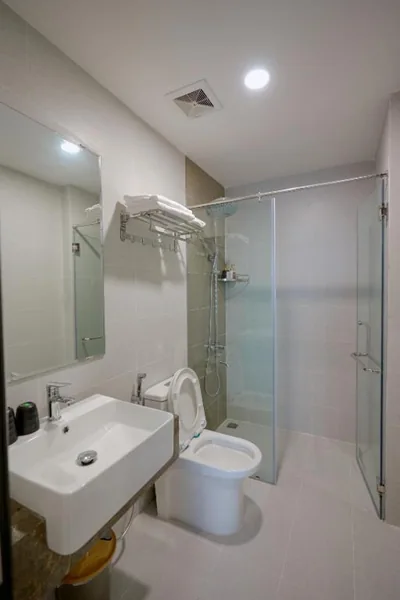 Komori House - Spacious Apartment with Kitchen & In-Unit Laundry – Fotos 3